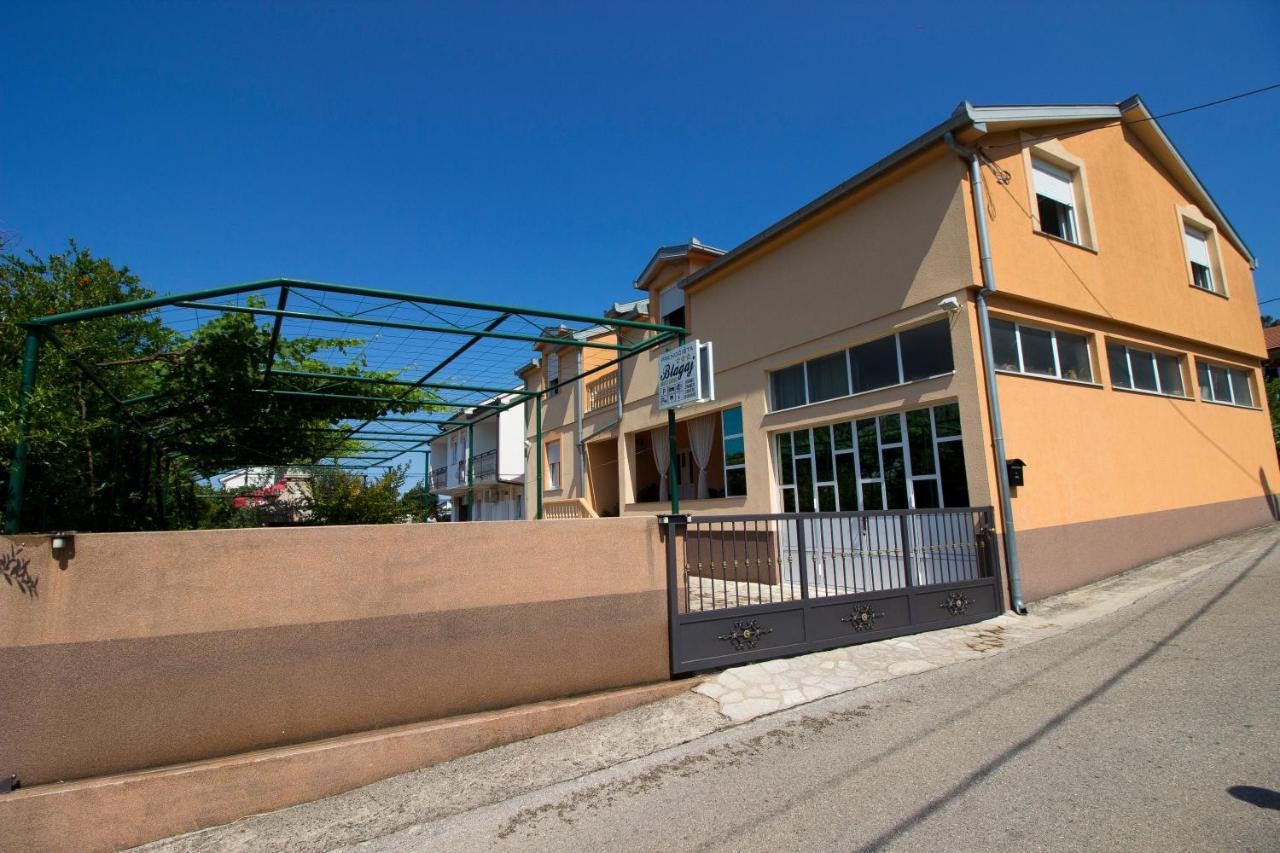 Guest House Благай Экстерьер фото