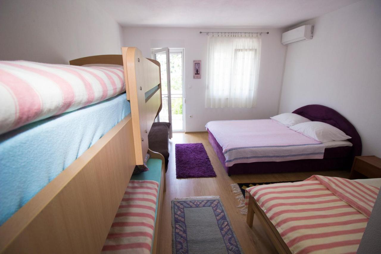 Guest House Благай Экстерьер фото